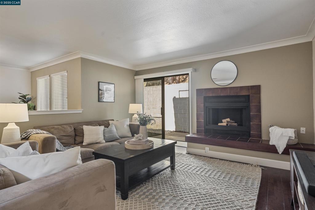 MISSION PINES - Residential