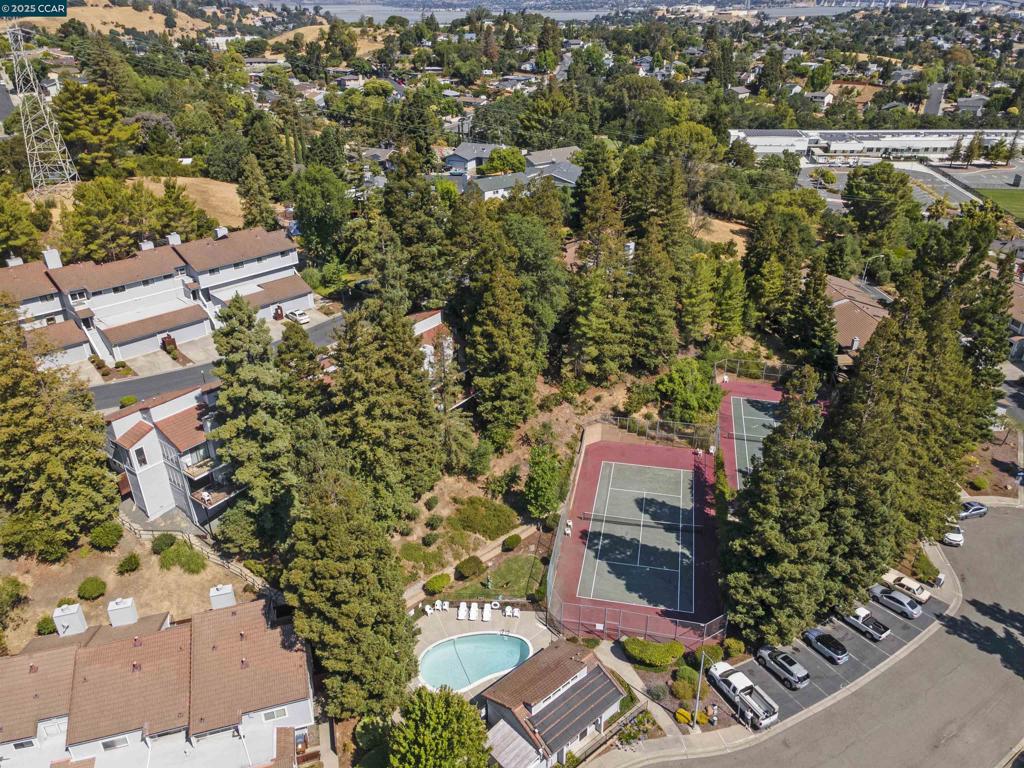 MISSION PINES - Residential