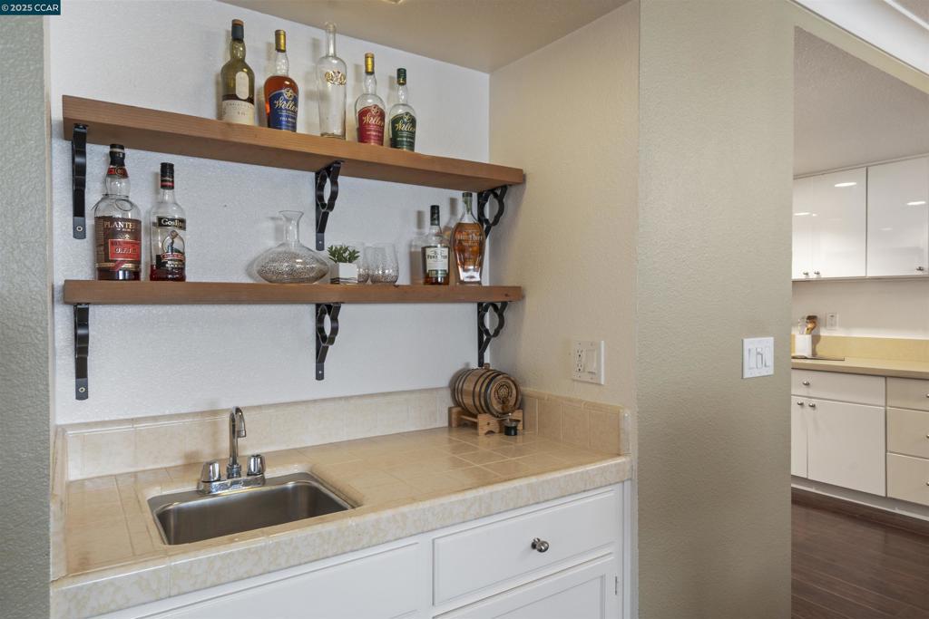 MISSION PINES - Residential