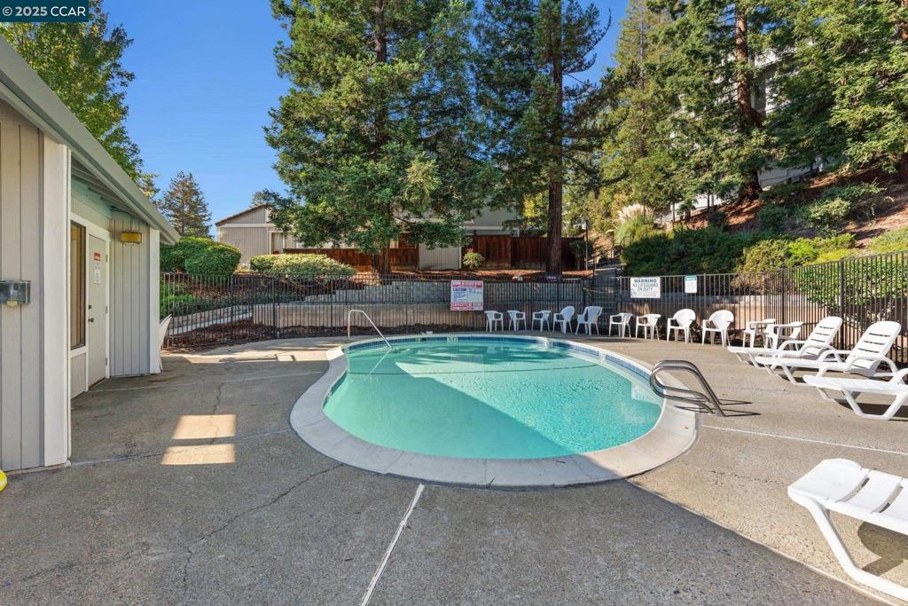 MISSION PINES - Residential