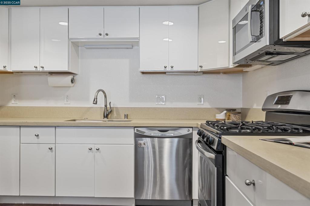 MISSION PINES - Residential