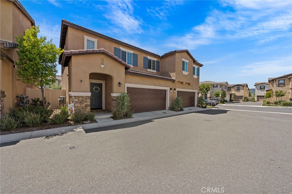 24282 Hazelnut Ave