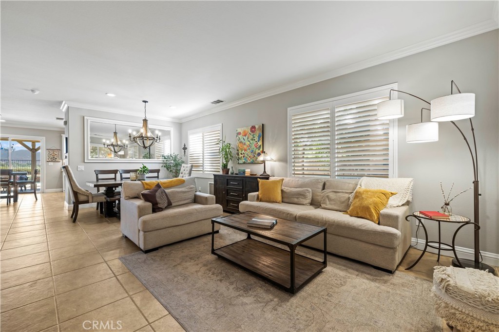 27879 Alta Vista Avenue