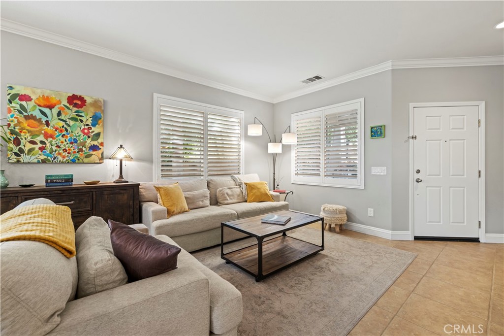 27879 Alta Vista Avenue