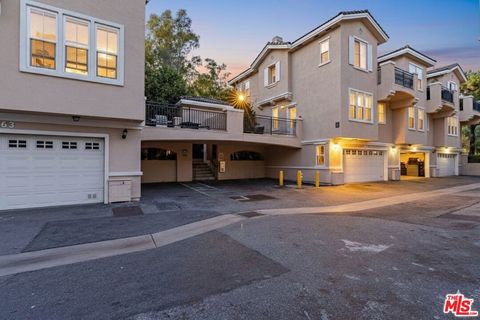 Photo of 2155 Associated Road, Fullerton, CA 92831 (MLS # 26634807)
