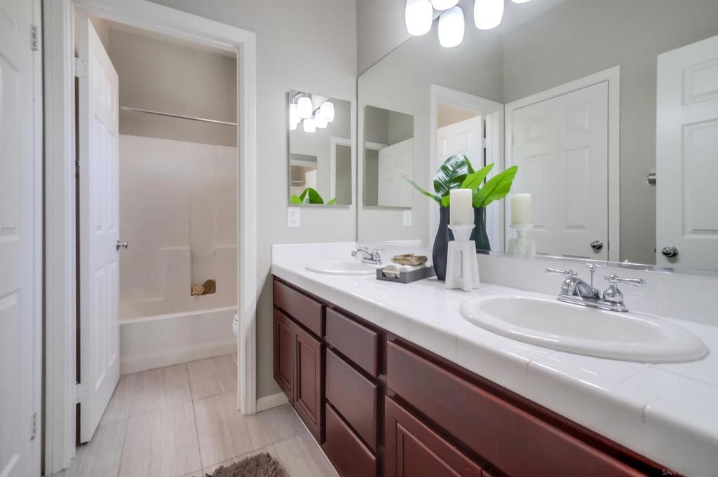 Mission Valley - Residential Lease