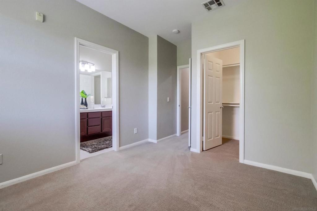 Mission Valley - Residential Lease