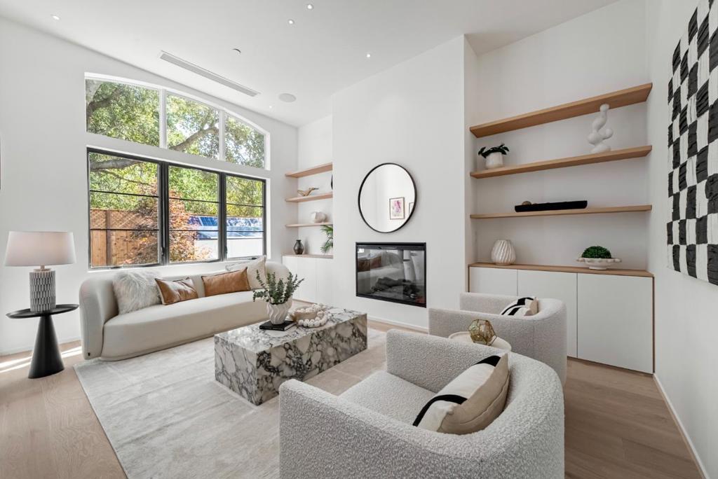 1068 Riverside Drive