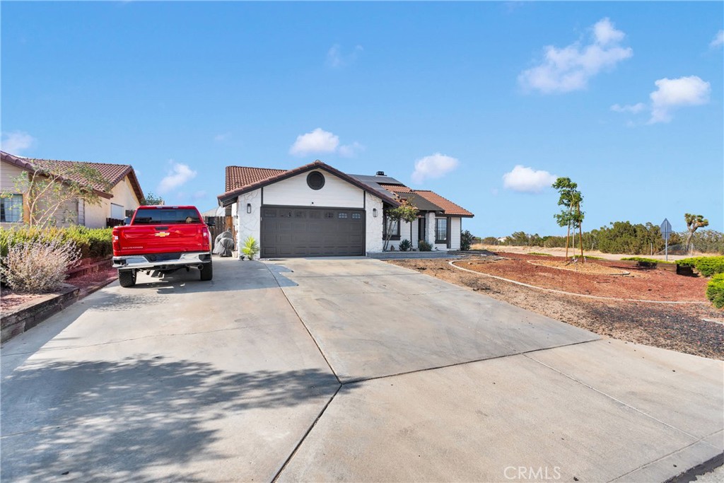 13684 Elm Street