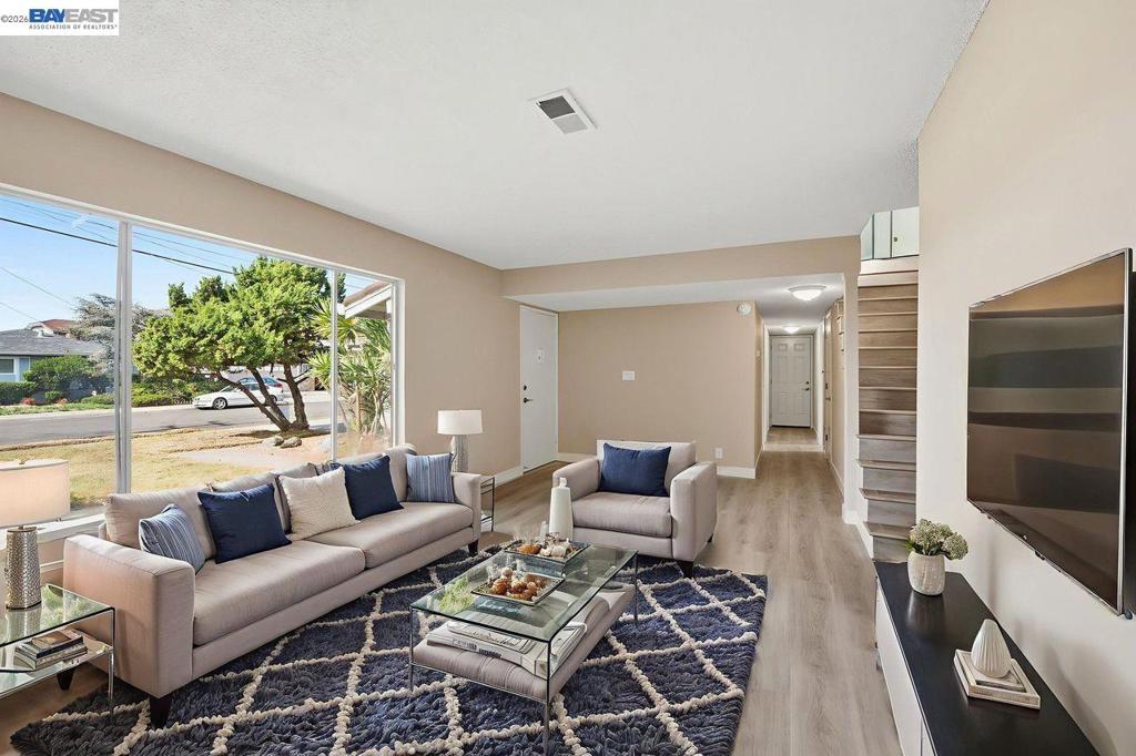14544 Tiburon Rd