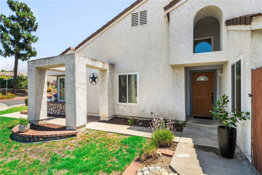 1310 Brookside Court