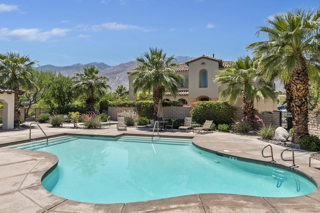 Tierra Hermosa - Residential