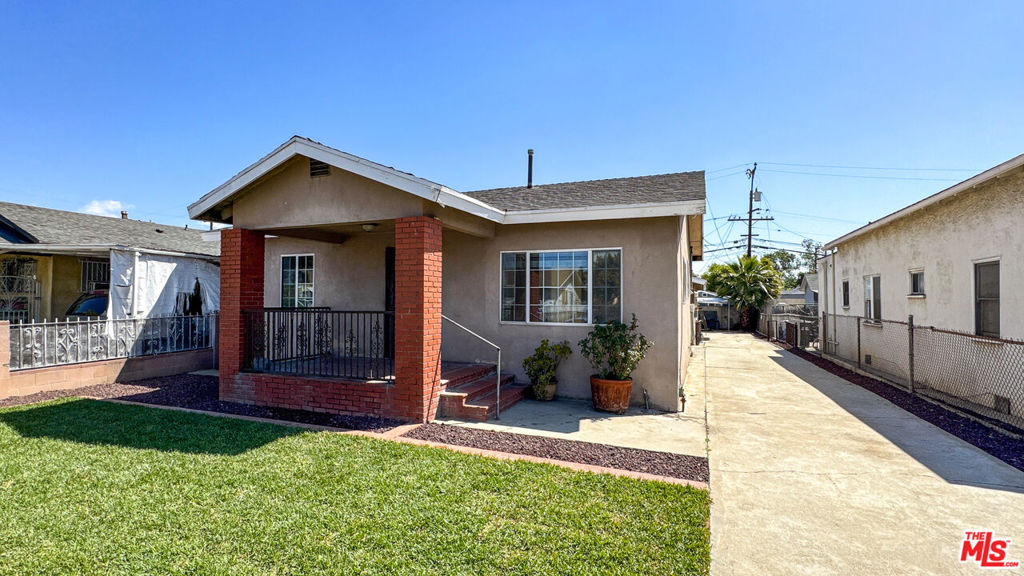 1418 S McBride Avenue