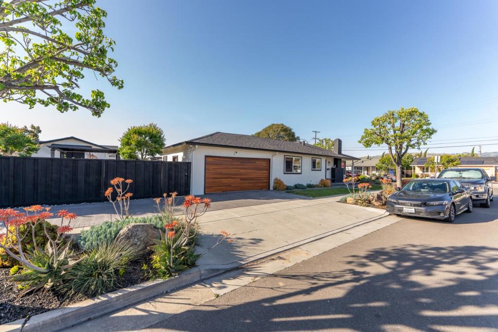 1825 Wilshire Boulevard