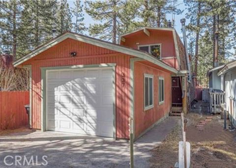 Photo of 337 W Sherwood Blvd. BLVD, Big Bear City, CA 92314 (MLS # SW26118159)