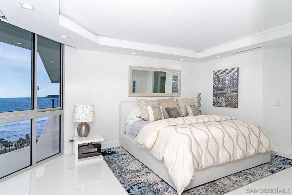 Coronado Shores - Residential