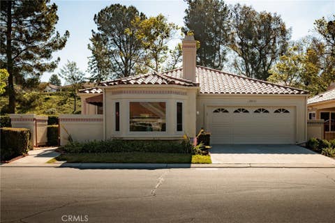 Photo of 28043 Via Tirso, Mission Viejo, CA 92692 (MLS # SW26118478)