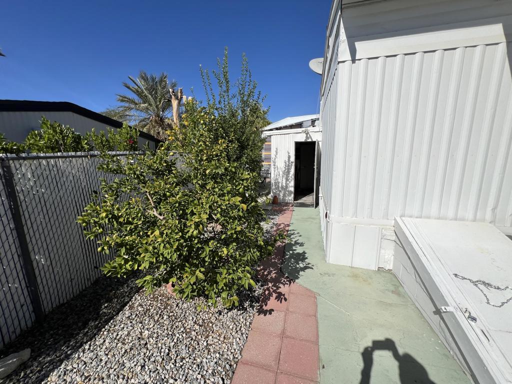 Desert Crest CC - Manufactured In Park