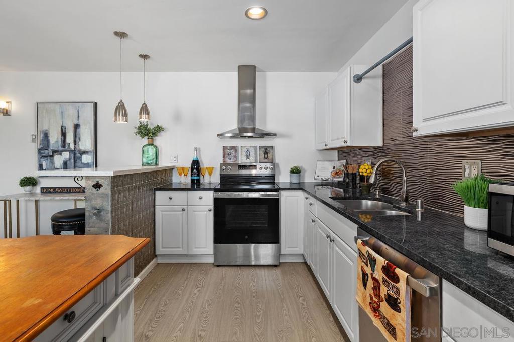 3532 MEADE AVE. #28