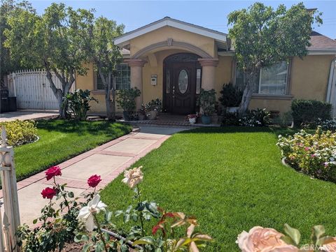 Photo of 1634 Coronel St, San Fernando, CA 91340 (MLS # SR26063815)