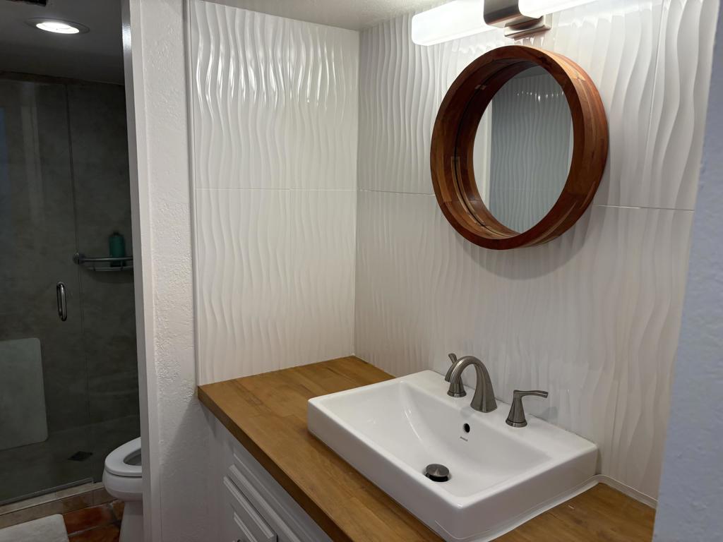 1655 E Palm Canyon Drive 319