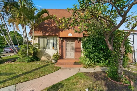 4101 E 57th St, Maywood, CA 90270 - MLS#: AR25263287