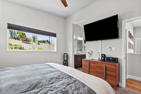 Tiny photo for 363 Calle De Pueblo, Templeton, CA 93465 (MLS # SC26135052)