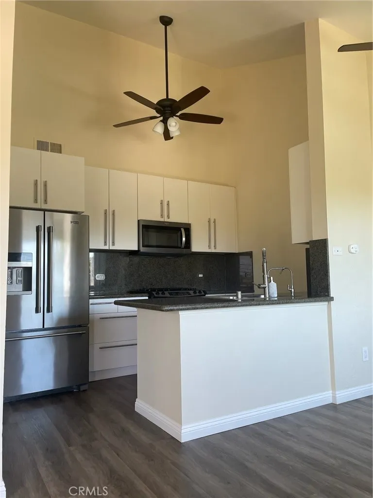 La Mirada, California 90638, United States, 2 Bedrooms Bedrooms, ,2 BathroomsBathrooms,Residential,Active,179846