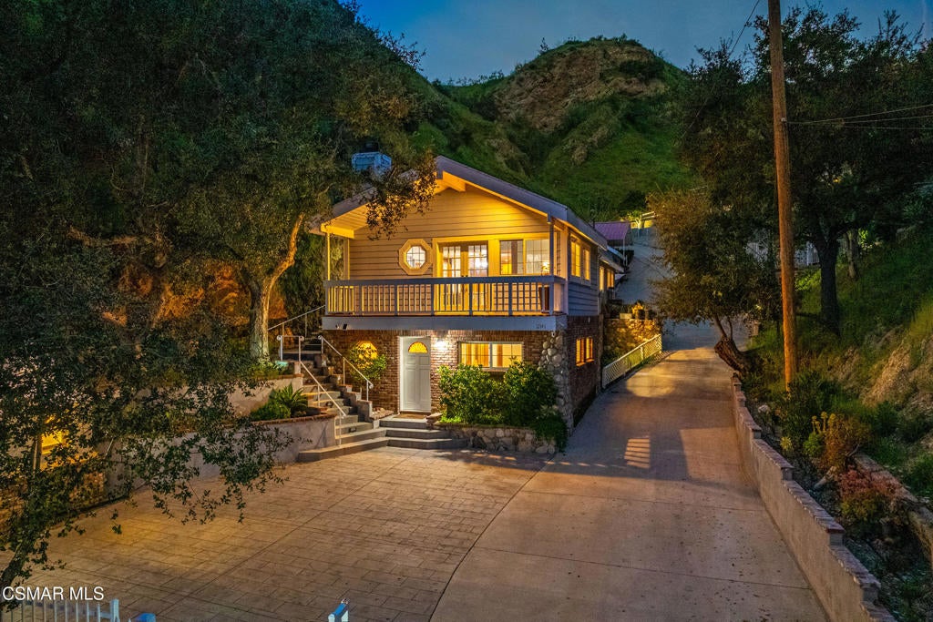 12141 Wildwood Trail