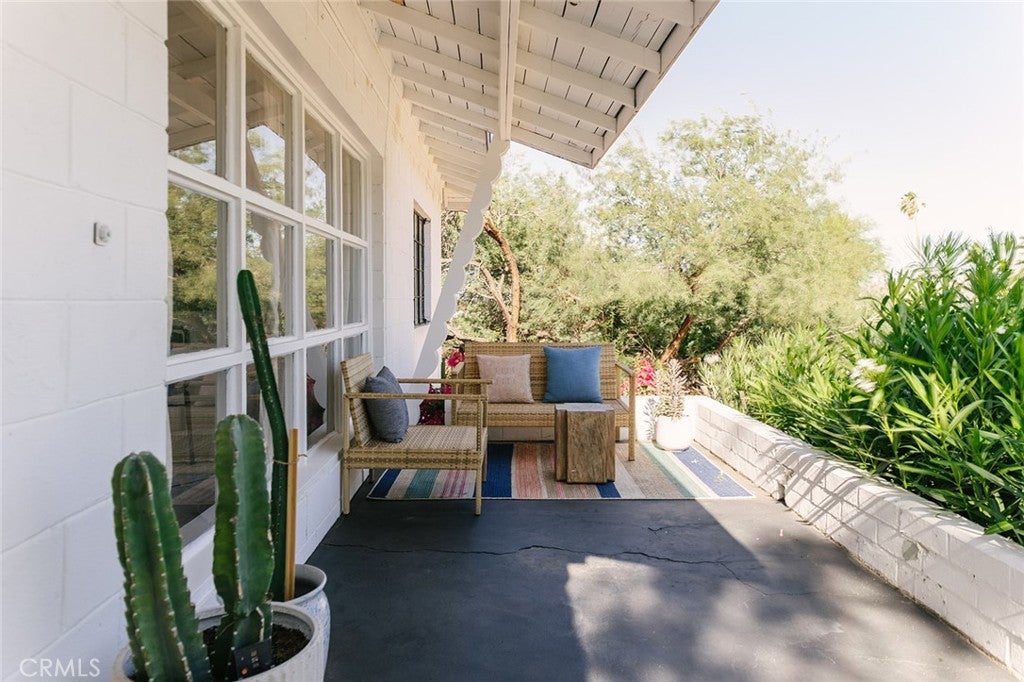 73484 Sunnyvale Drive