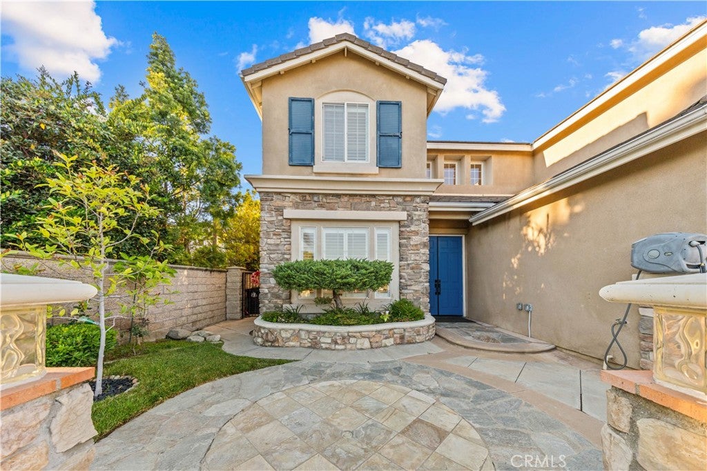 23601 Ridgecrest Court