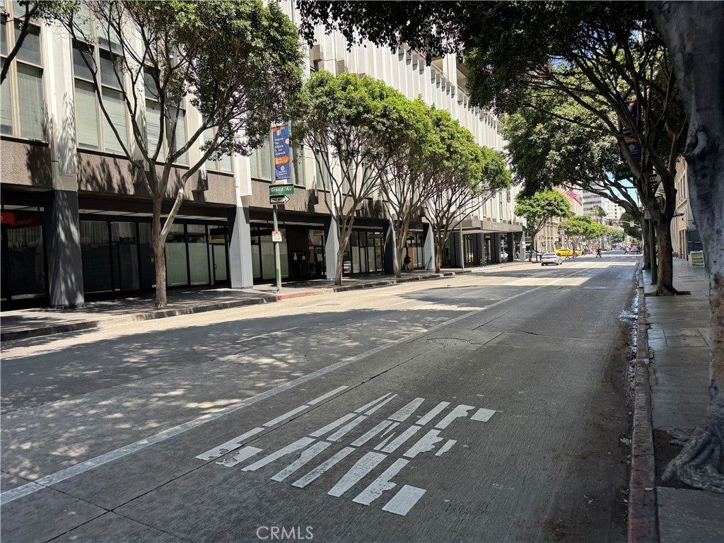 630 W 6th