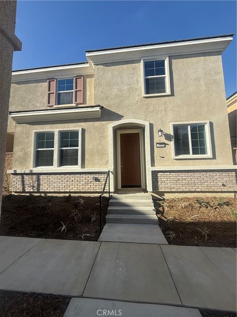 Photo of 1688 Phatom Lane, Rialto, CA 92376 (MLS # CV26060794)