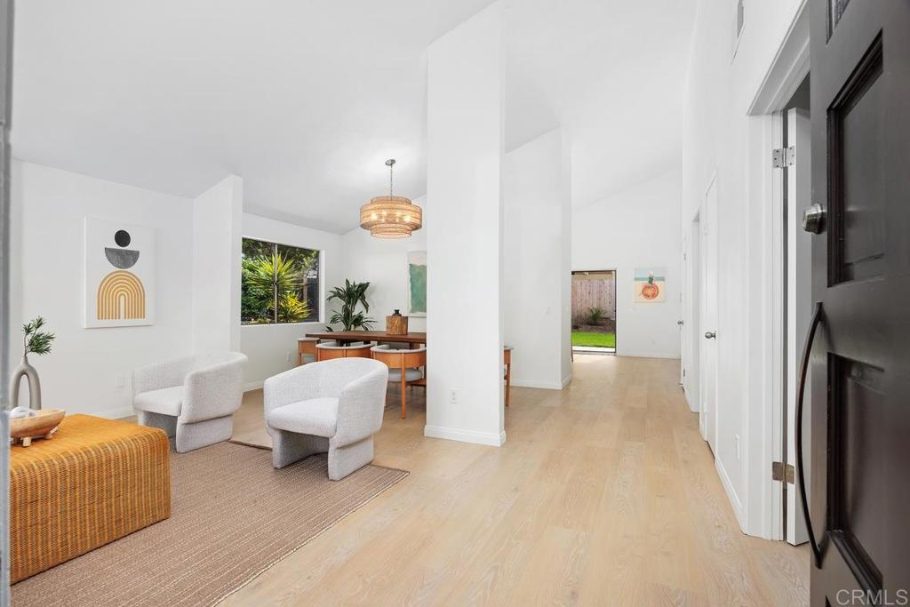 1549 Avenida de las Adelsas