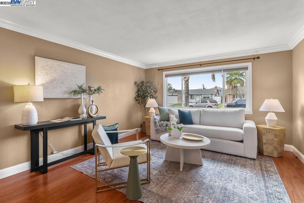 OAKLEY - Residential