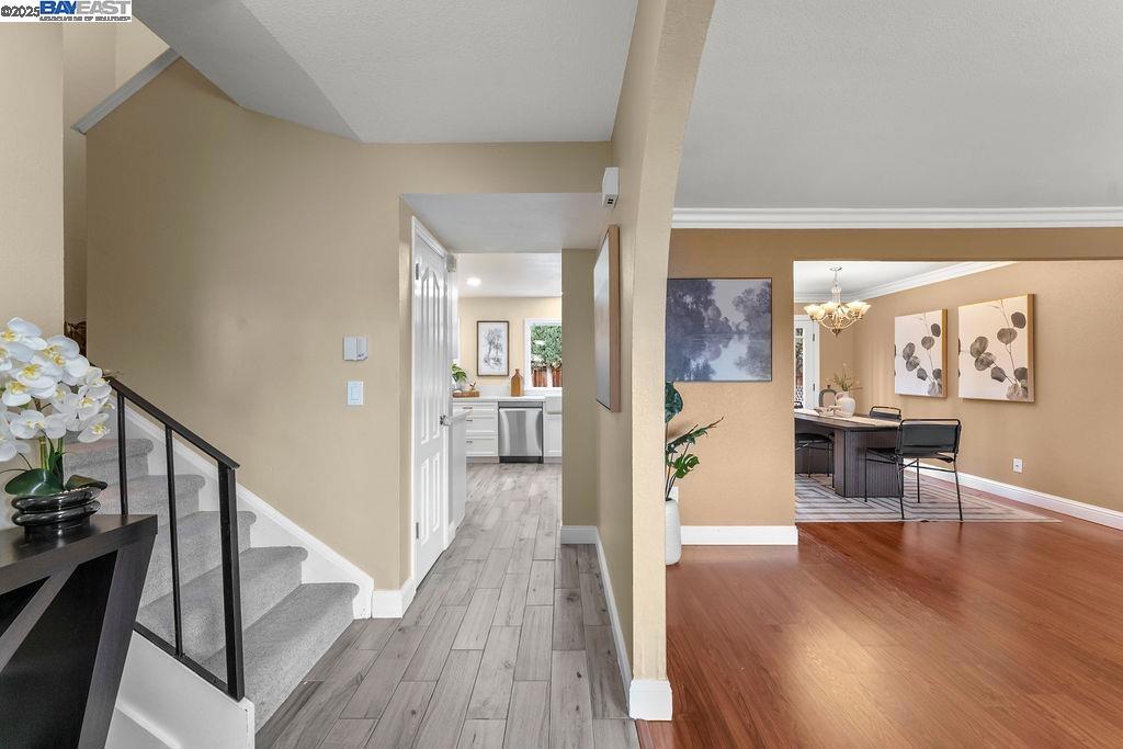 OAKLEY - Residential