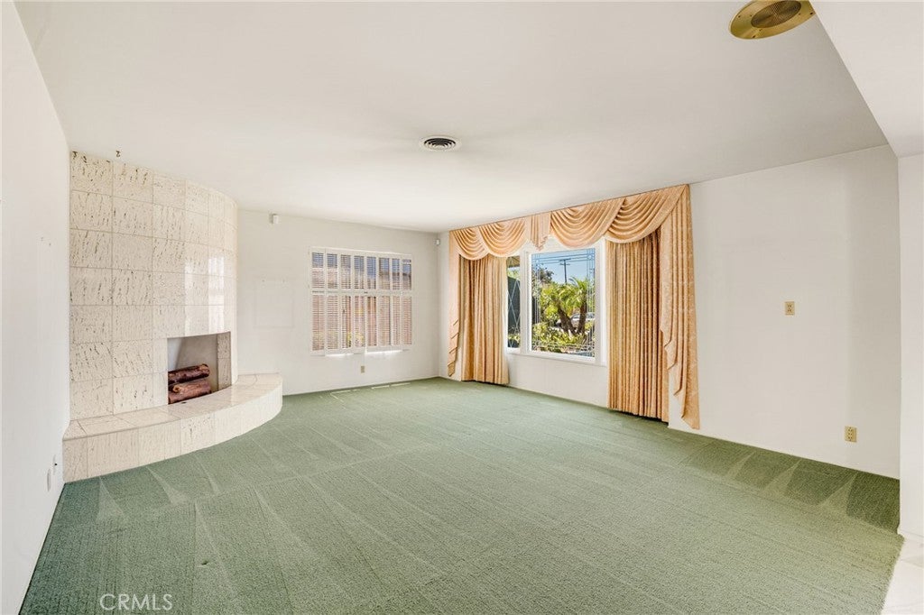 2070 S Eileen Drive