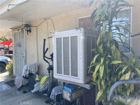 Photo of 18493 8th Street, Bloomington, CA 92316 (MLS # IV25122184) Photo of 18493 8th Street, Bloomington, CA 92316 (MLS # IV25122184)