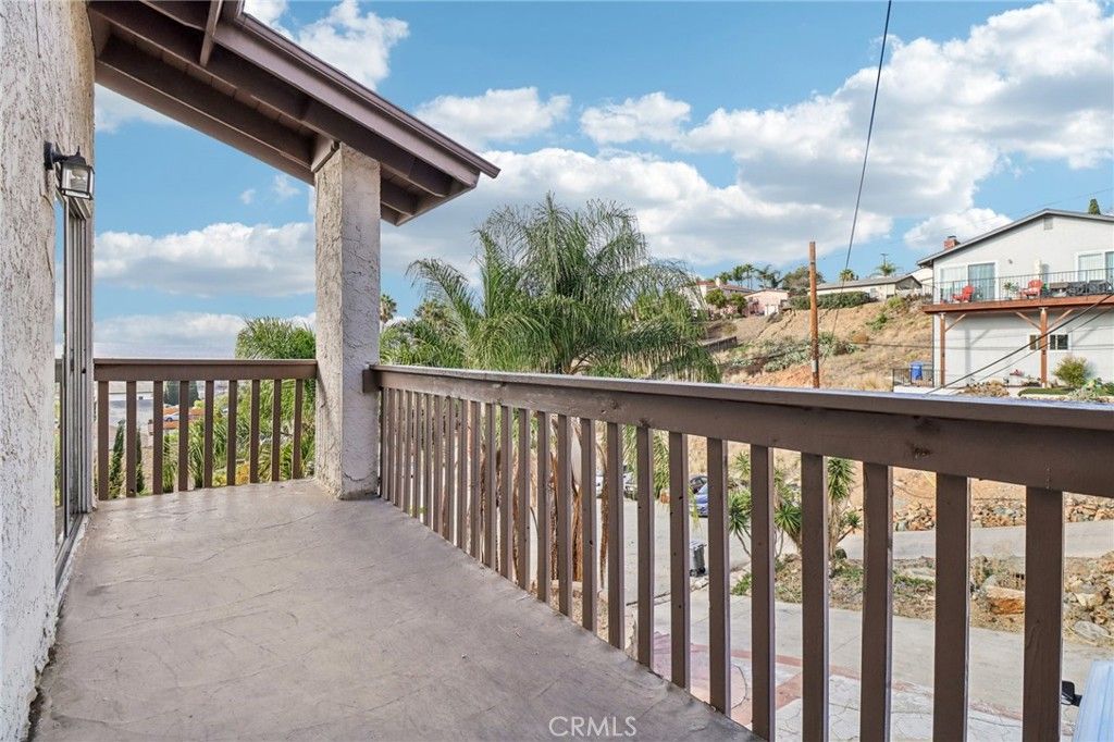 Photo of 1311 La Presa Avenue, Spring Valley, CA 91977 (MLS # OC25220439)