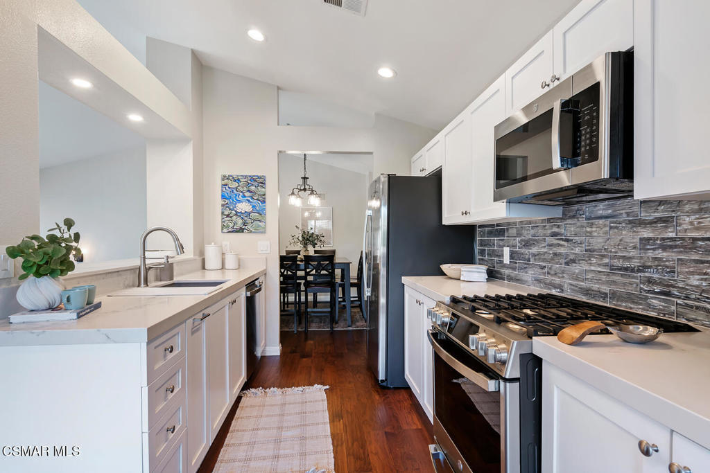 1224 Nautical Way