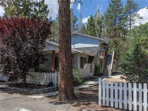 Photo of 1017 Greenway Dr, Big Bear City, CA 92314 (MLS # SW25242502)