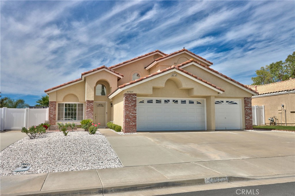 44929 Camino Alamosa