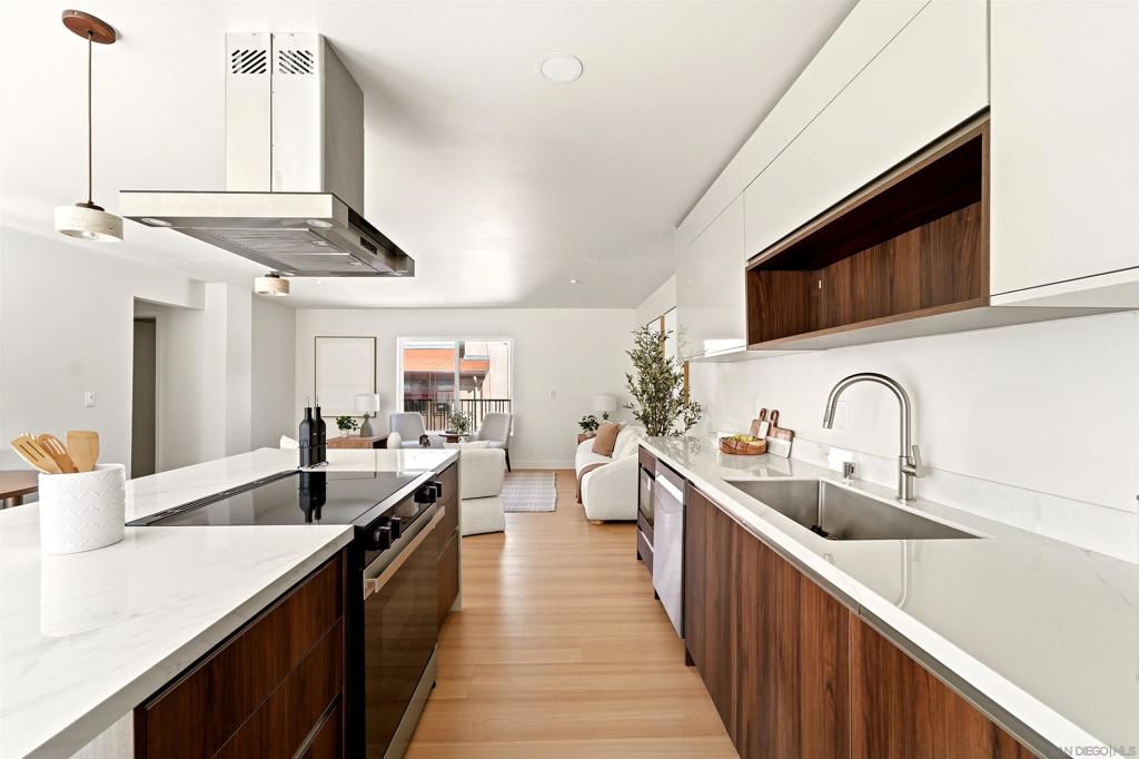 3425 Wilshire Ter