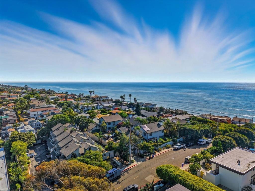 Photo of 157 Grandview Street, Encinitas, CA 92024 (MLS # NDP2509593)