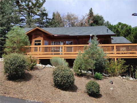 Photo of 15312 Mil Potrero Hwy, Pine Mountain Club, CA 93222 (MLS # SR26188161)