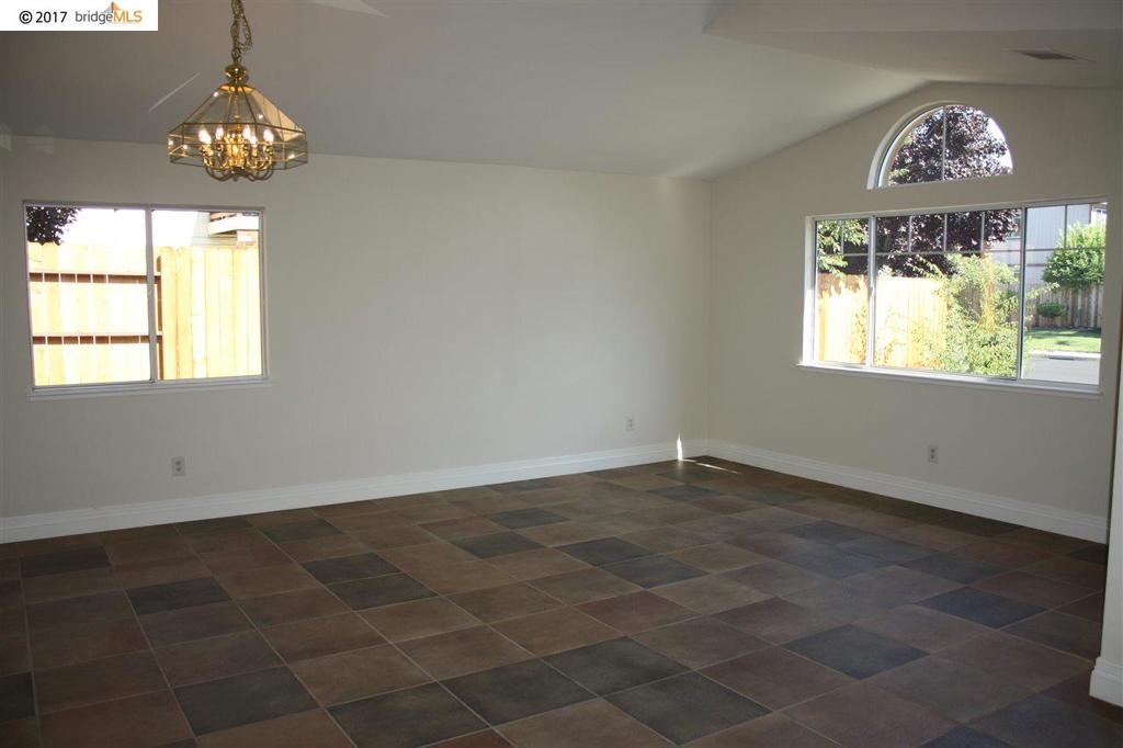 OAK GROVE - Residential