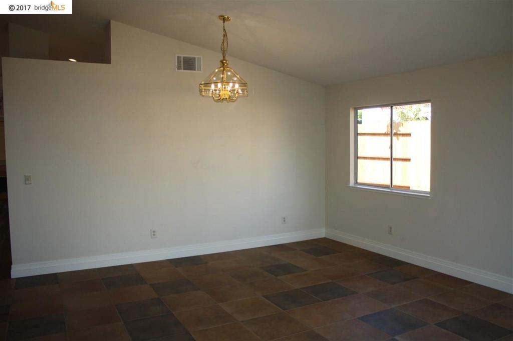 OAK GROVE - Residential