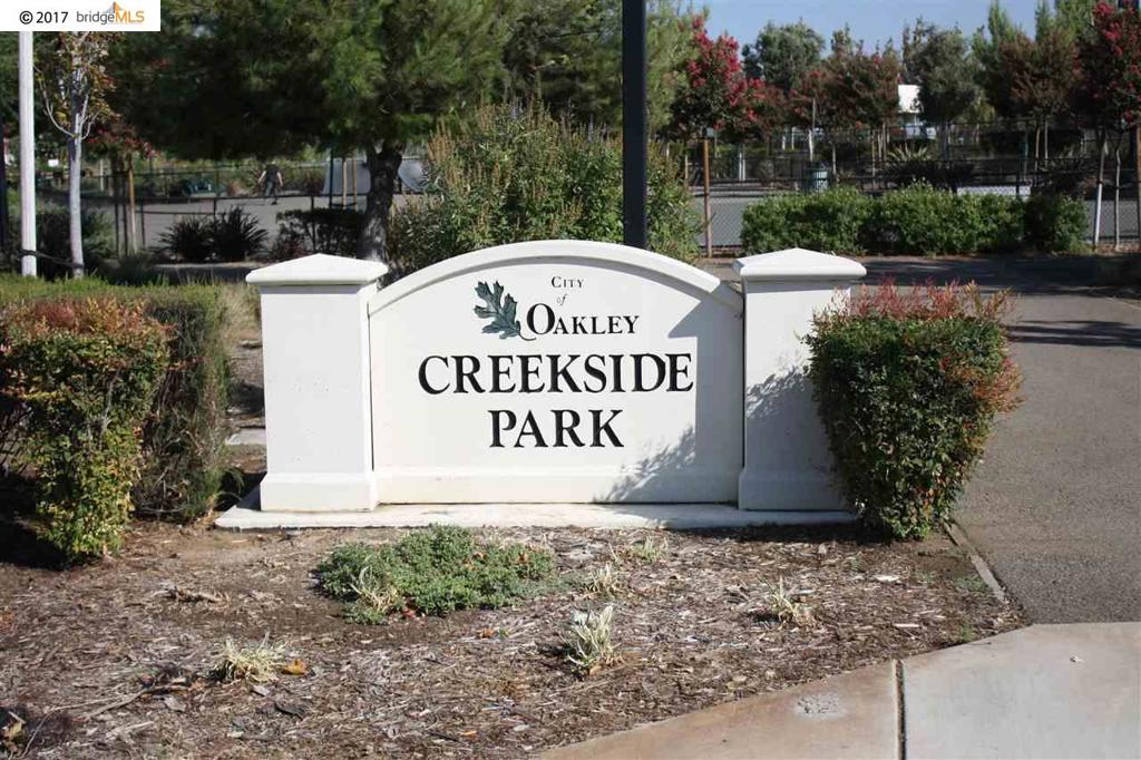 OAK GROVE - Residential