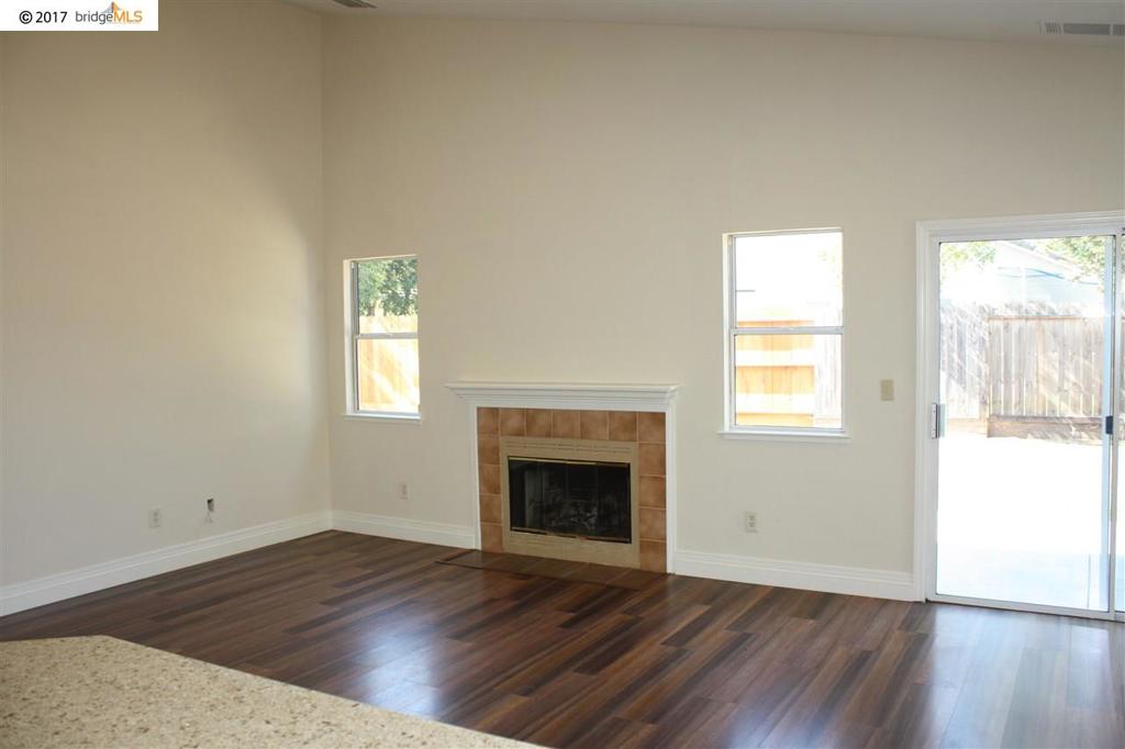 OAK GROVE - Residential