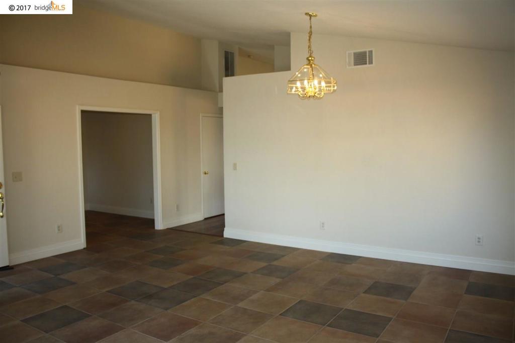 OAK GROVE - Residential